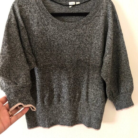 Gap Merino Wool Heather Grey Sweater 3/4 Sleeve Women's size L - Picture 2 of 8